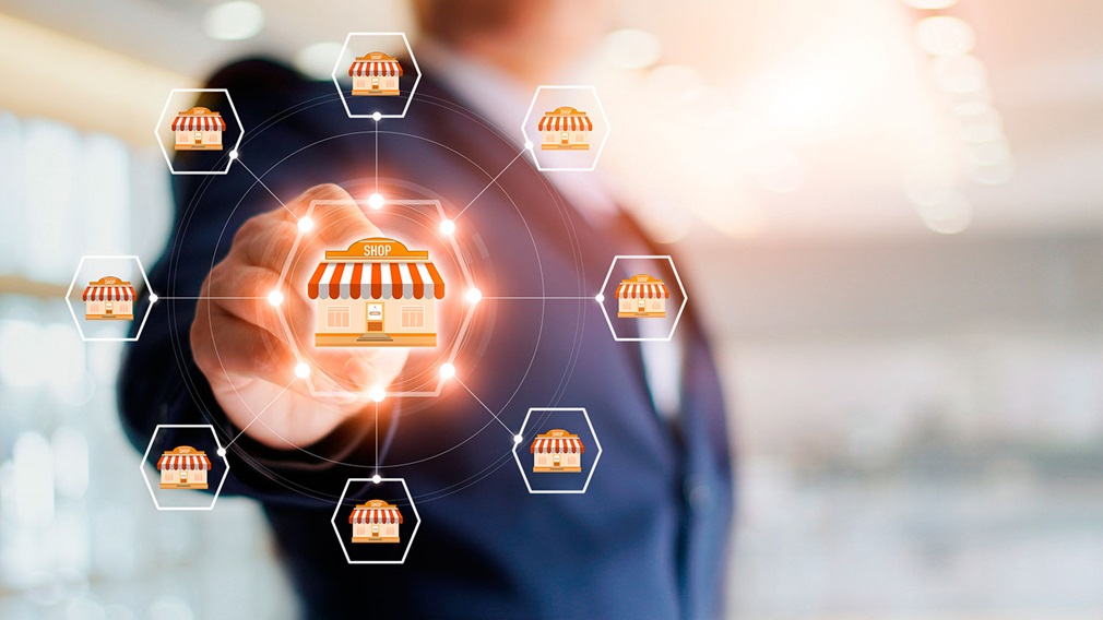 Photo: Company And Capital