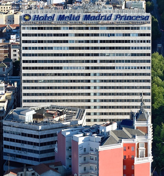 Photo: Company And Capital